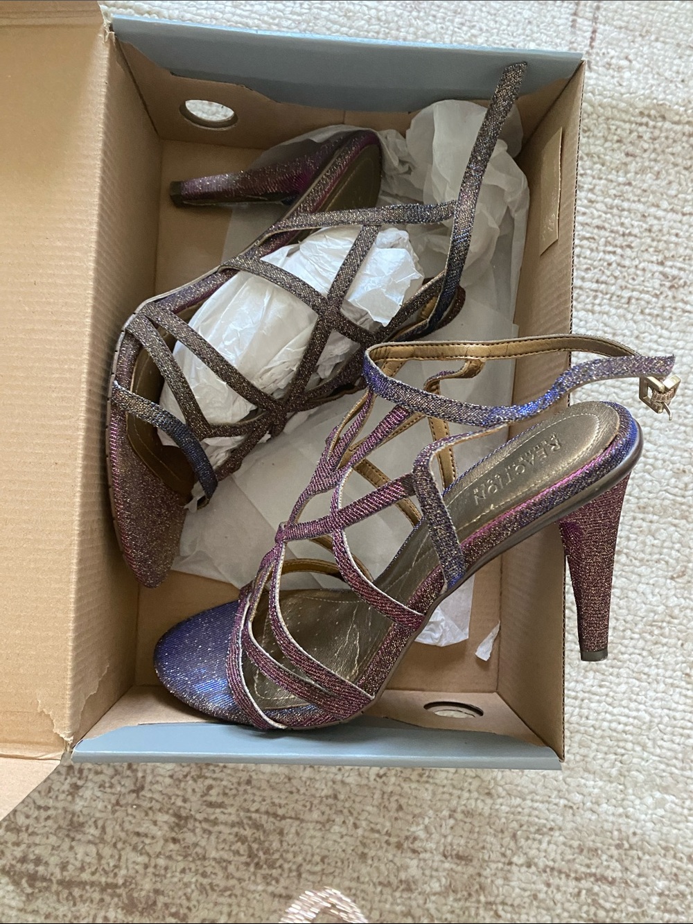 Kenneth Cole Reaction Iridescent Purple-Pink Strappy High Heels